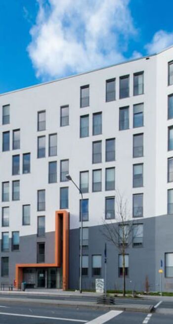 VIVERE, FRANKFURT A.M.